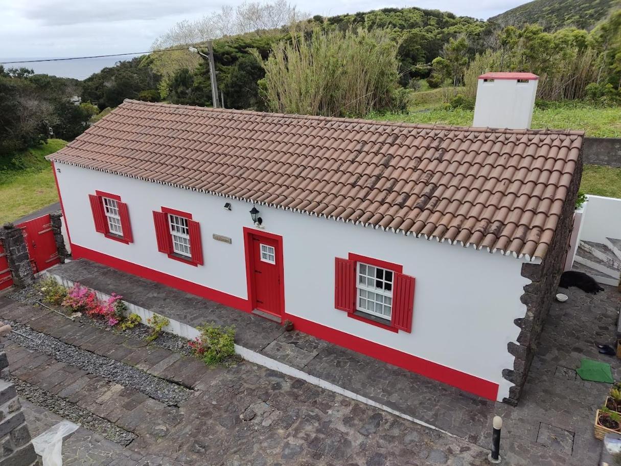 Casal Do Vulcao Guest House Capelo Bagian luar foto